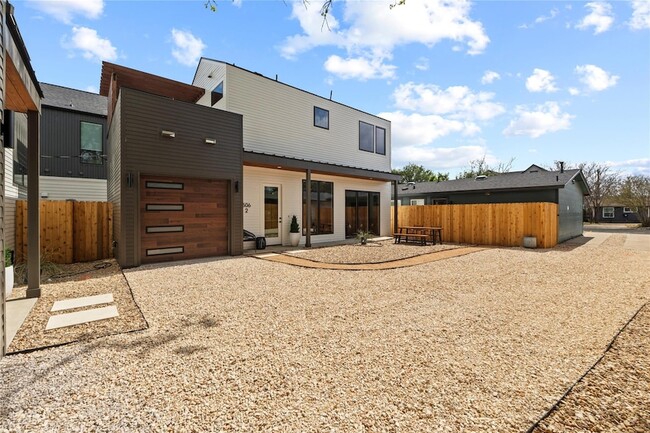 Building Photo - 506 Krebs Ln