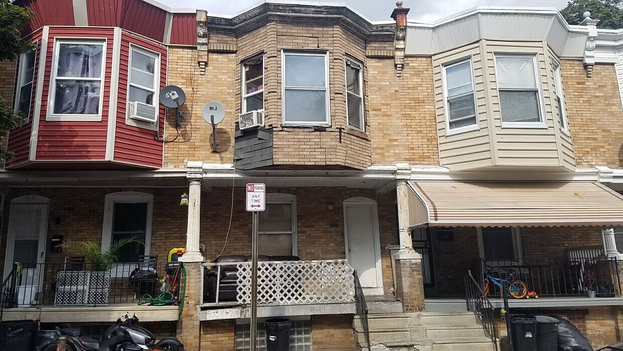 Foto del edificio - 5535 Crowson St