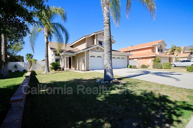 Building Photo - 7448 Yellow Jasmine Dr