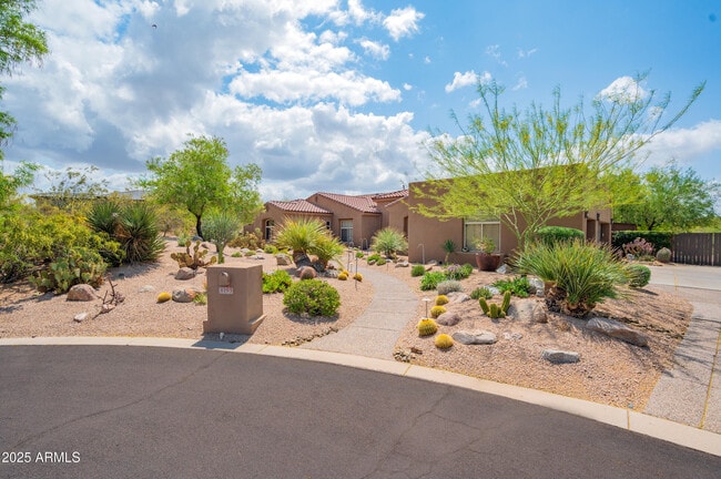 Building Photo - 8193 E Sand Flower Dr
