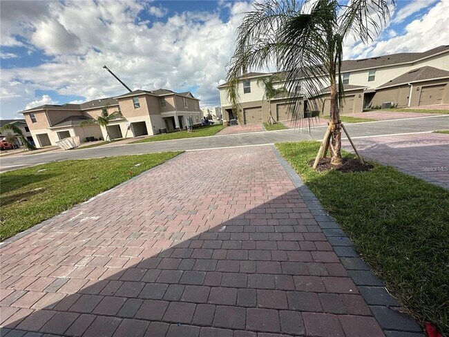 Building Photo - 13127 Bounty Ave