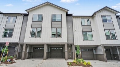 Building Photo - 14707 87th Ave