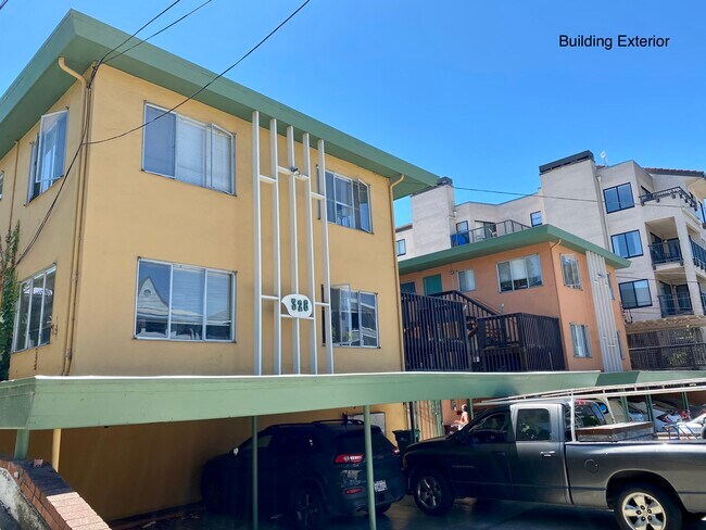 Building Photo - 328 Hanover Ave