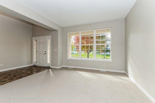 Building Photo - 805 W Mystic Ln