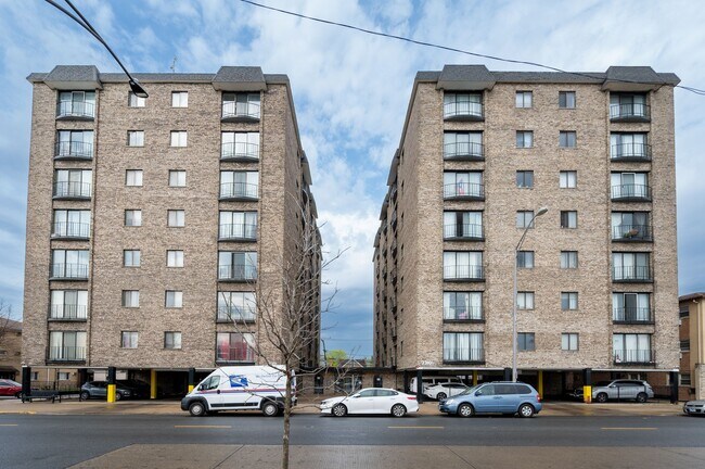 Foto del edificio - 2300 N Harlem Ave