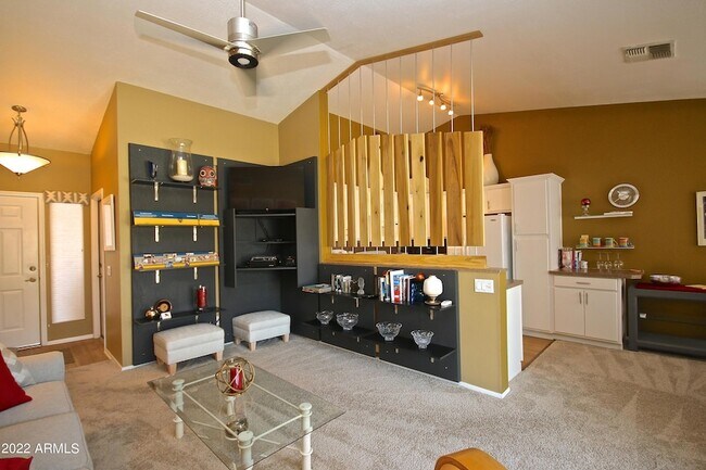 Building Photo - 1800 E Winged Foot Dr