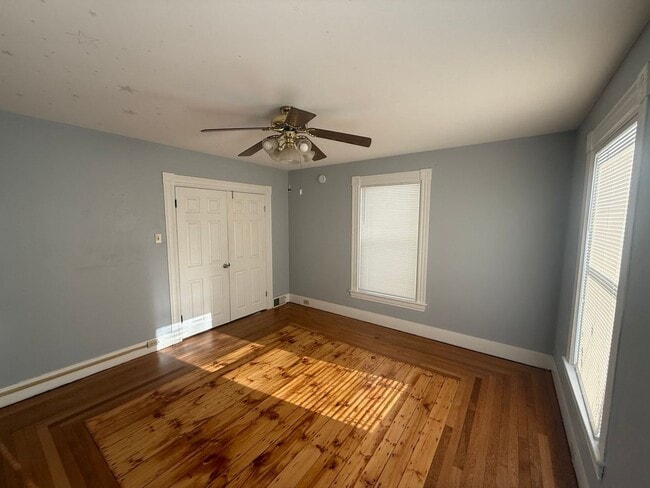 Building Photo - 39 Bremer St