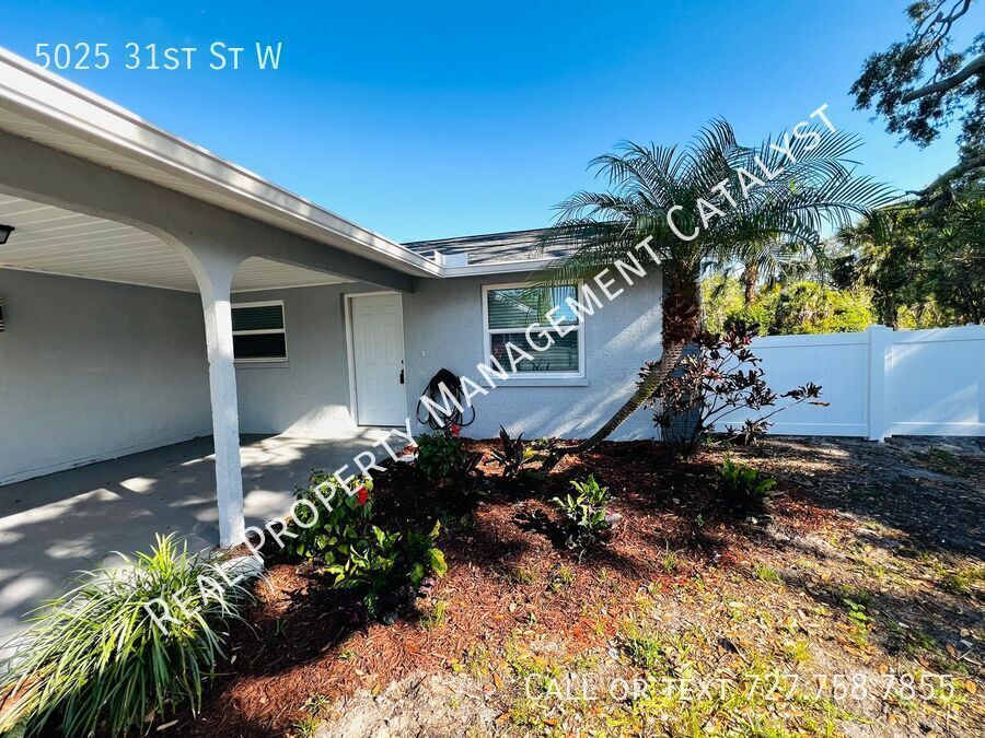 Foto principal - 5025 31st St W