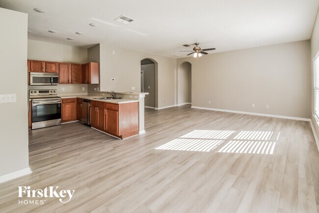 Foto del edificio - 722 Parsons Pointe St