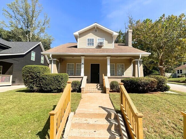 Foto del edificio - Beautiful Brand New Single Family Home: 4Bedroom/ 3Bath