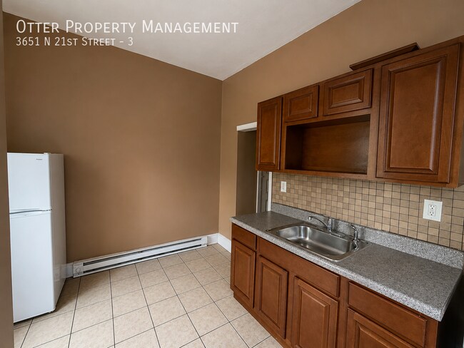 Foto del edificio - 3651 N 21st St