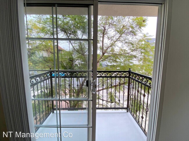 Foto del edificio - Studio, 1 bath Apartment - 3623 Keystone A...
