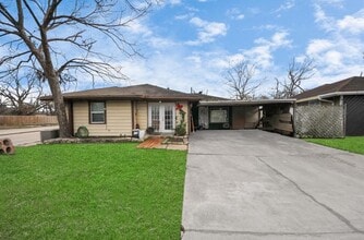Building Photo - 5734 Oriole St