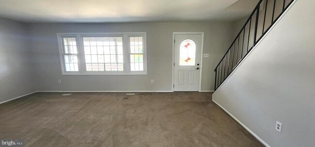 Building Photo - 4433 Majestic Ln