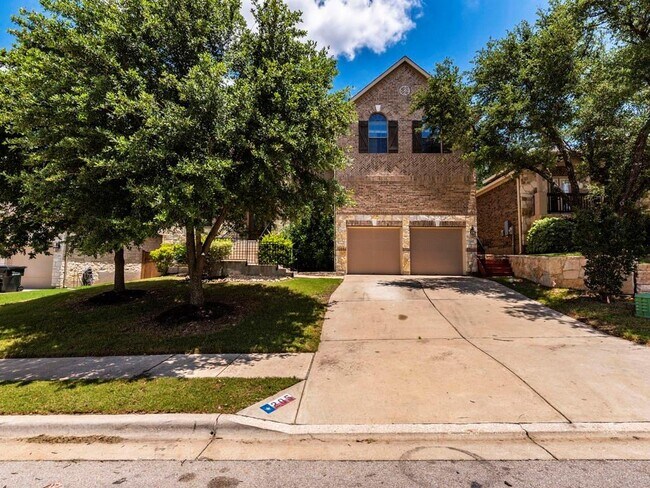 Building Photo - 205 Choke Canyon Ln