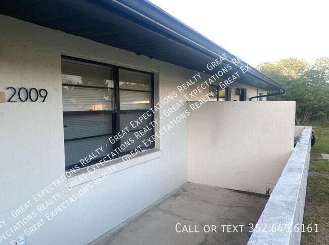 Foto del edificio - 2009 NE 17th Pl