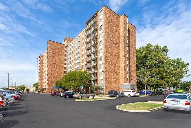 Foto del edificio - 20800 Wyoming Ave