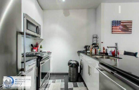 Building Photo - 2 br, 1 bath Apartment - 200 W 25th St