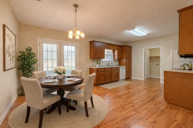 Foto del edificio - 1131 Trellis Ct