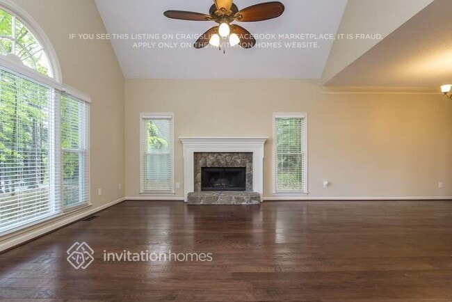 Building Photo - 918 Feather Creek Ln