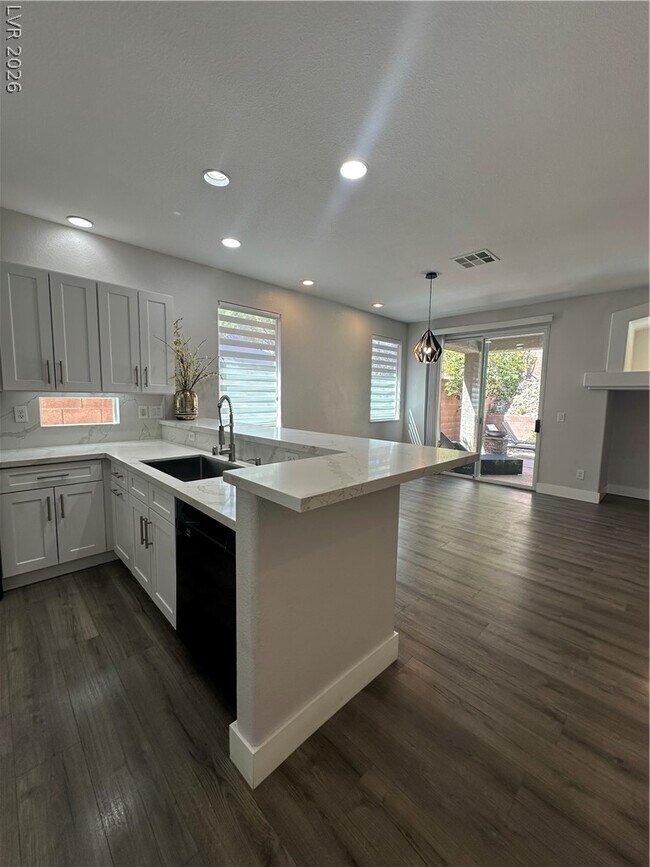Building Photo - 11106 Evvie Ln