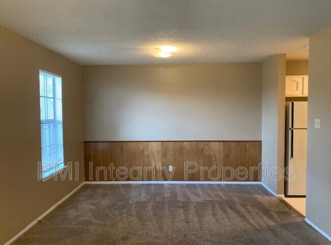 Foto del edificio - 108 Township Ln