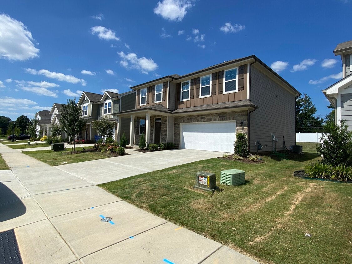 6006 Weddington Pointe Dr, Unionville, NC 28110 House Rental in