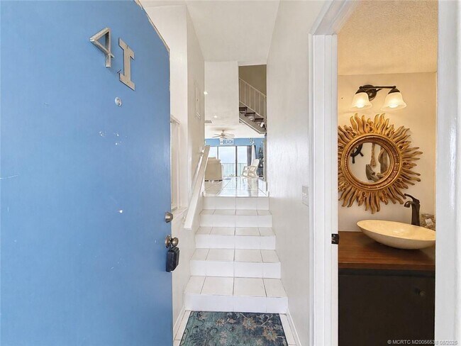 Foto del edificio - 11000 S Ocean Dr