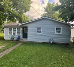 Building Photo - 1021 Oak Grove Ave