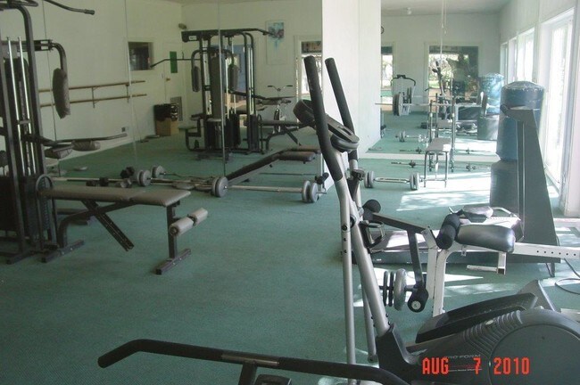 Building Photo - 8824 E Florida Ave