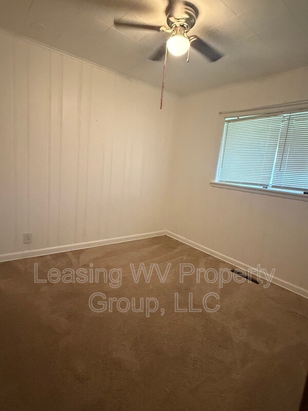 Foto del edificio - 2485 Main St