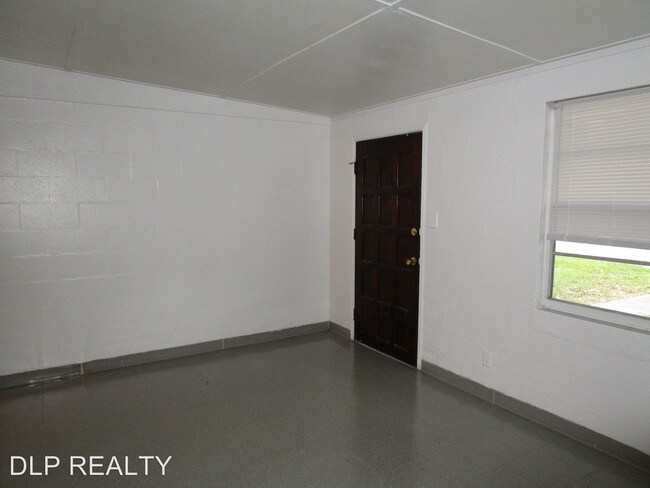 Foto del edificio - 134 FAIRVIEW Ave