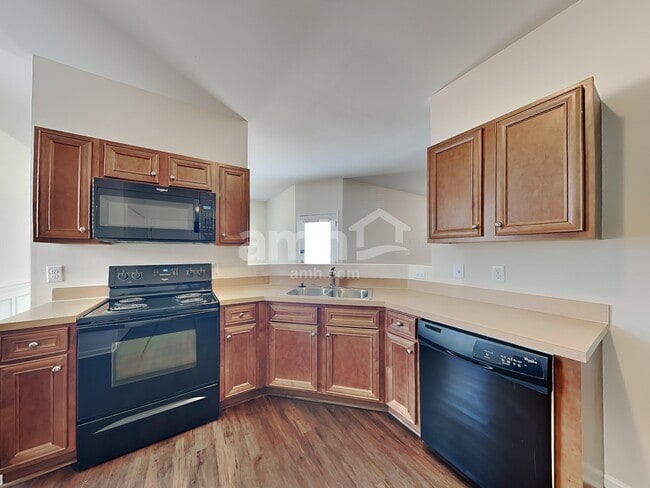 Foto del edificio - 2321 King Malcolm Ln