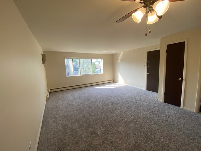 Building Photo - 17812 Oak Park Ave