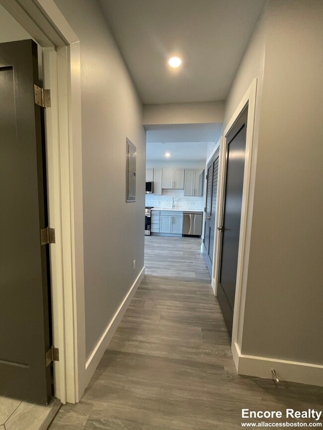 Building Photo - 365 Western Ave