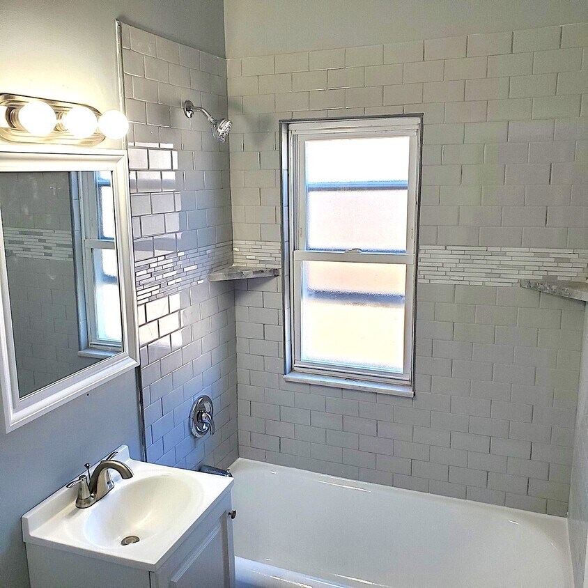 Primary Photo - 336 Eddy Road, Unit 7
