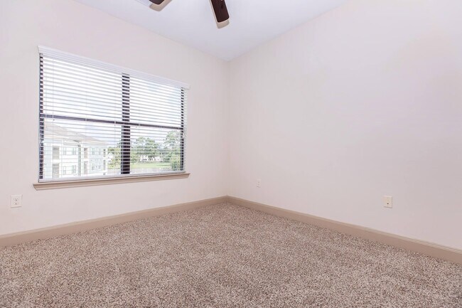 Foto del edificio - Bright Rooms, Brighter Savings