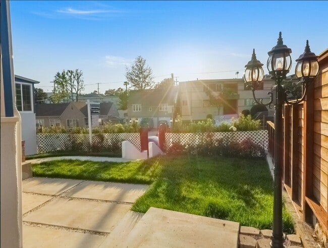 Building Photo - 4246 Hazel Kirk Dr