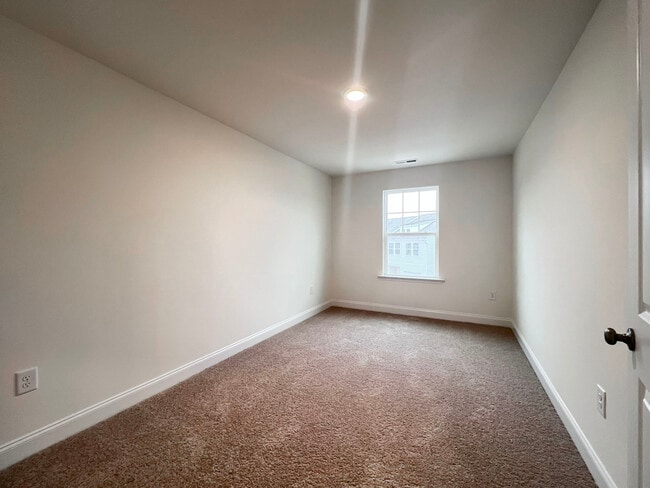 Building Photo - 4959 Caddis Bnd