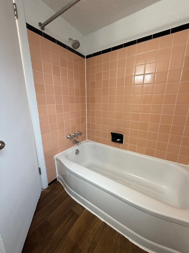 Foto del edificio - Beautiful Studio Apartment