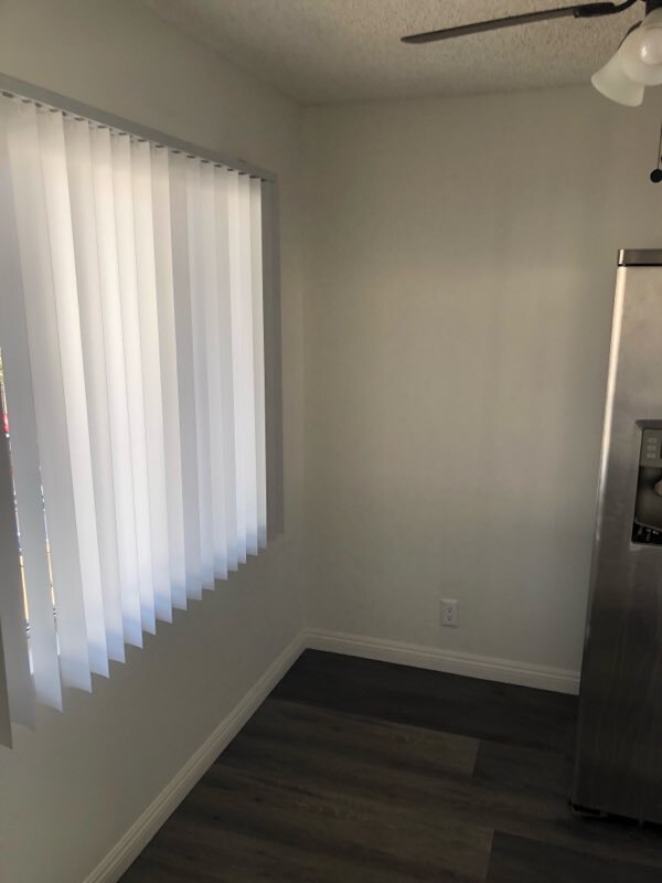 Foto del edificio - 635 N Virgil Ave