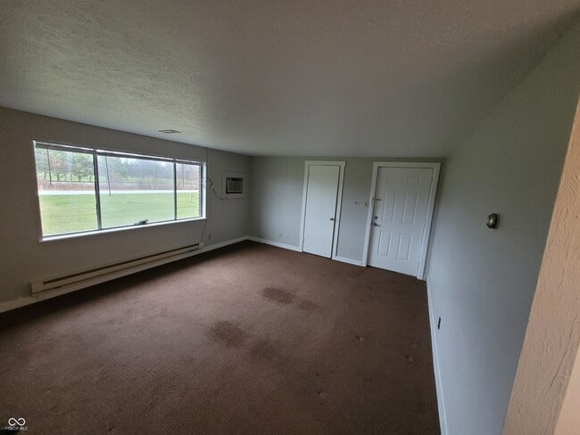 Building Photo - 315 N Lehr Dr
