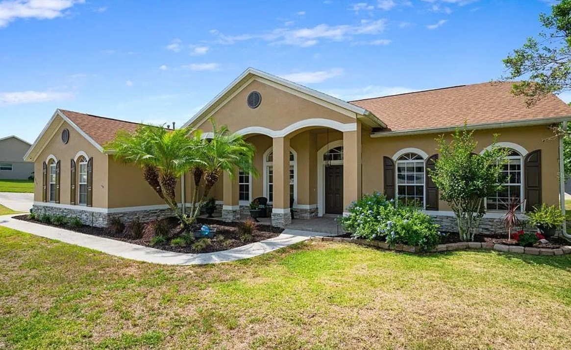 Foto principal - 13059 Sandy Pine Ln