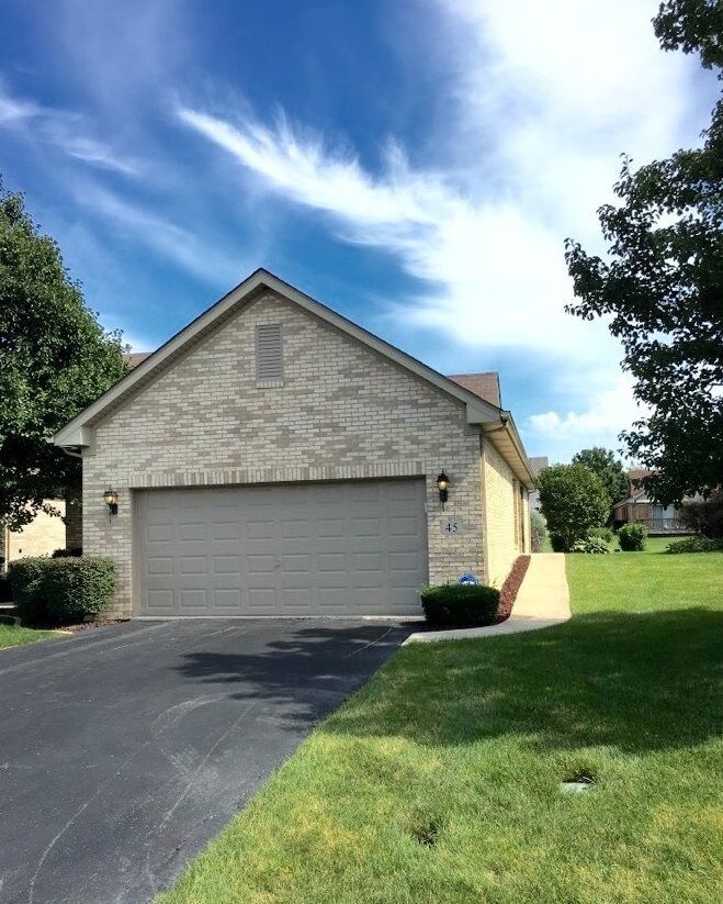 45 Corinth Dr, Tinley Park, IL 60477 Townhome Rentals in Tinley Park