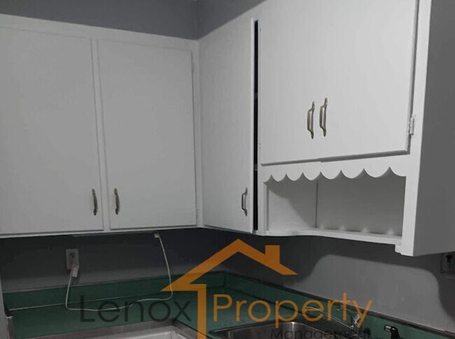 Building Photo - 2 Bedroom Home In Ferndale