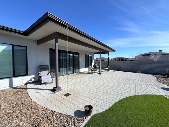 Foto del edificio - 5843 E Killen Loop