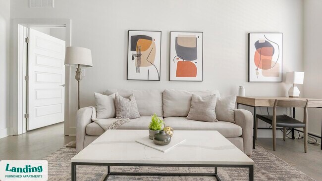 Building Photo - 404 W 26th St