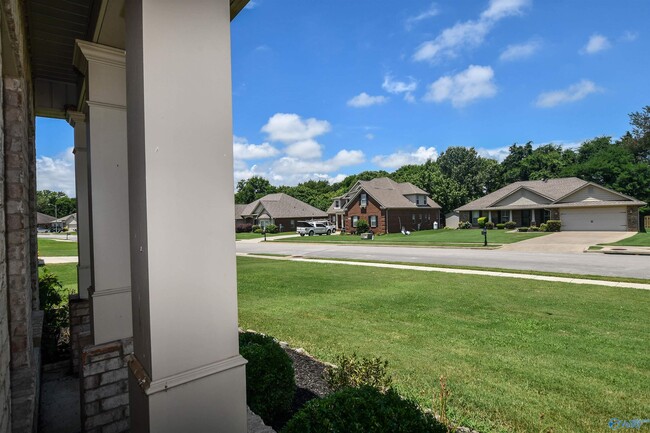 Building Photo - 14426 Water Stream Dr