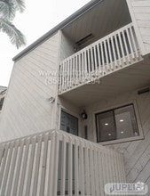Building Photo - 2030 Felspar St