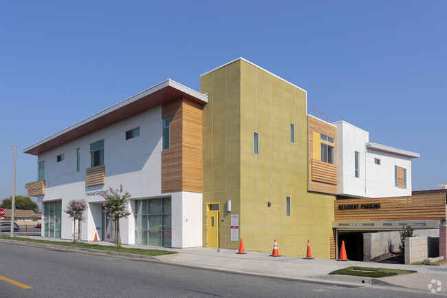 Building Photo - Mosaic Gardens at Monterey Park